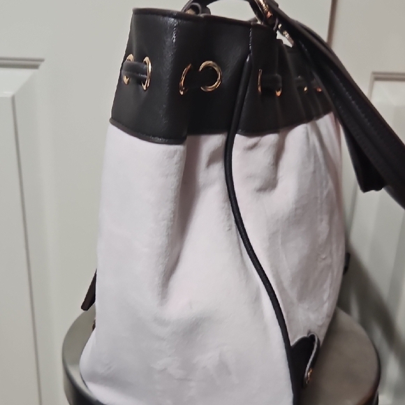 Juicy Couture NWT Dreamer Monochrome Tote - Picture 4 of 8